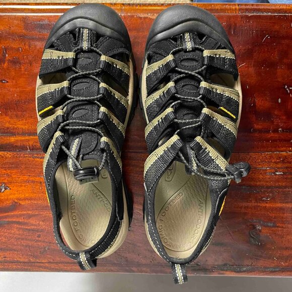 Keen Newport H2 Hiking / Water / Outdoor Sandal Mens Size 9.5 main image 4